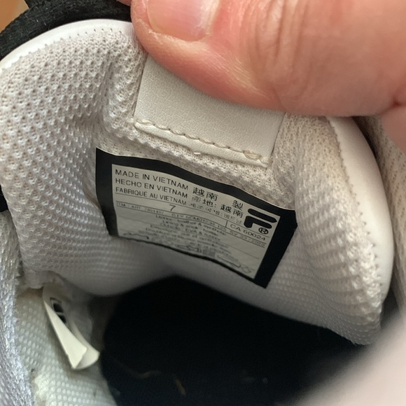 Fila Shoes - Picture 5 of 5